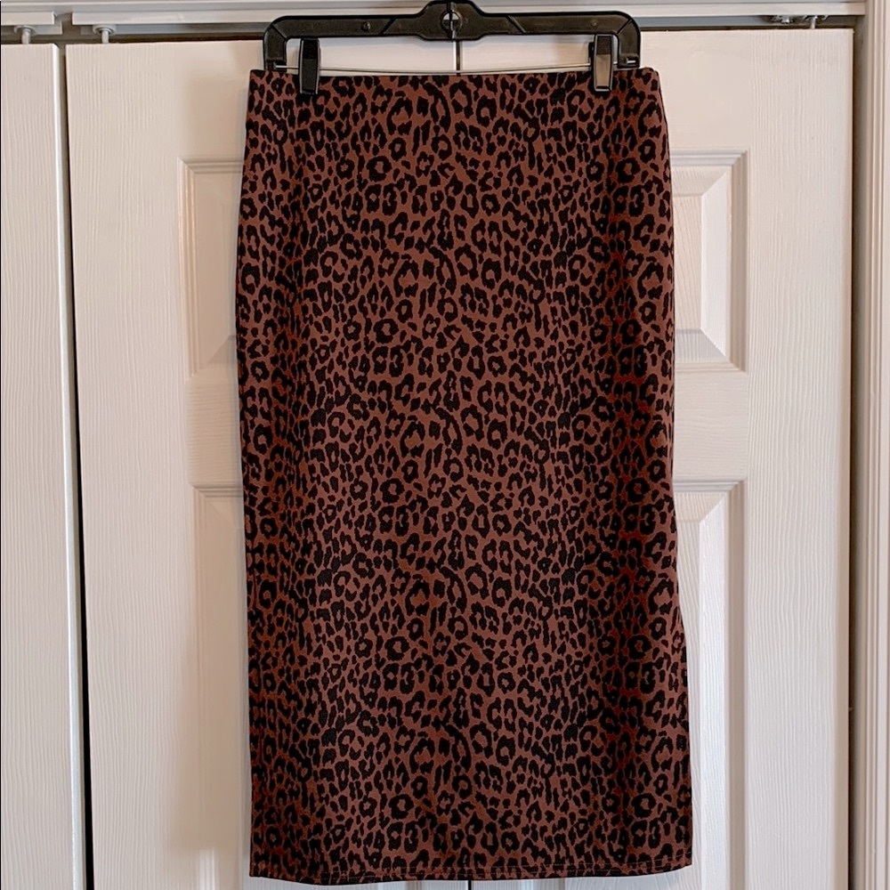Ann Taylor, LOFT, Brown and Black Midi Pencil Skirt, size medium, EUC - Picture 2 of 8